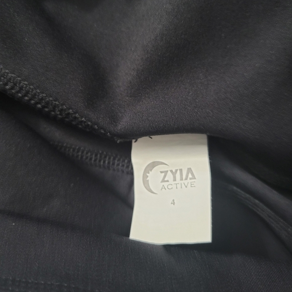 Zyia Black Embellished Ankle Cropped Leggings - Picture 8 of 9